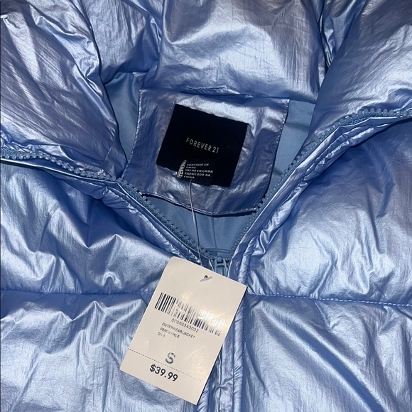 NWT Metallic Blue Puffer Jacket - Picture 3 of 8